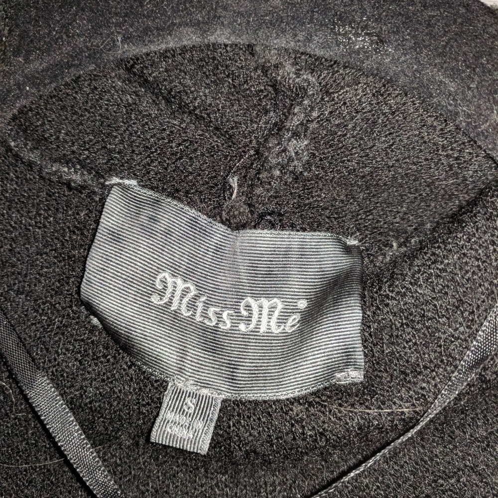Jacket - Picture 2 of 3